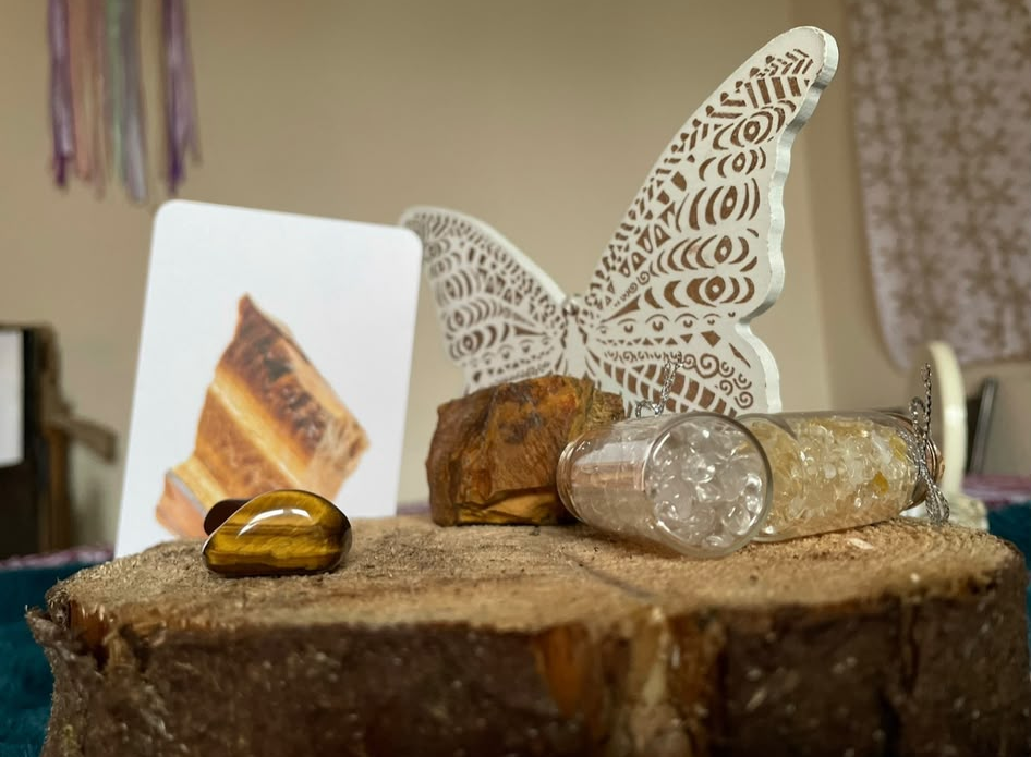 Tiger's eye and citrine bottle with butterfly card